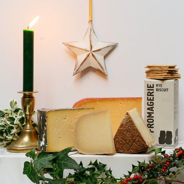 AGED PASTEURISED CHEESE BOARD